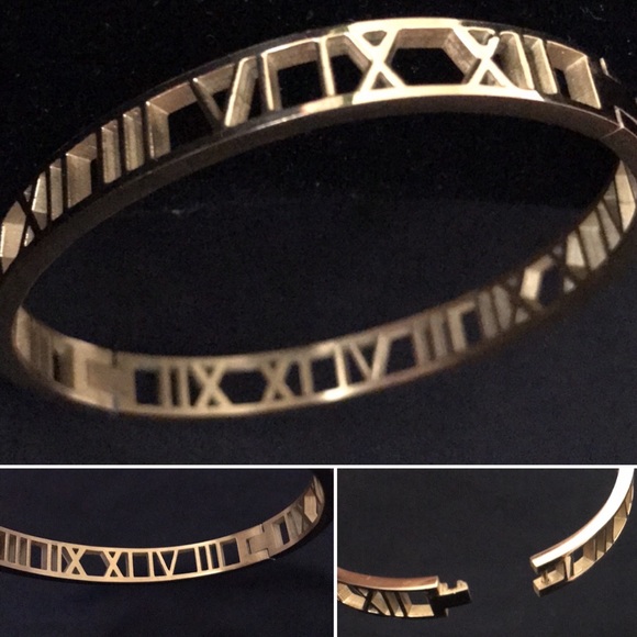 Jewelry - Gold Roman numerals bracelet